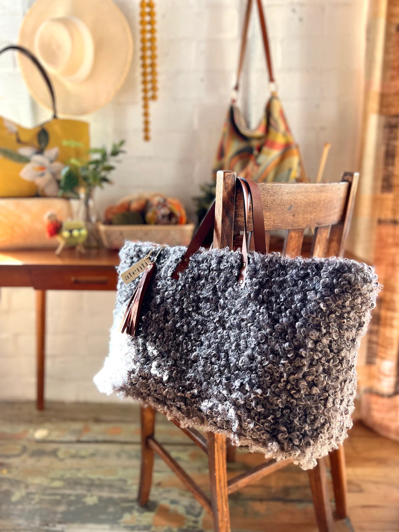 Atenti Curly Cute Charcoal Buddy Bag